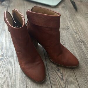 Lucky Brand brown booties